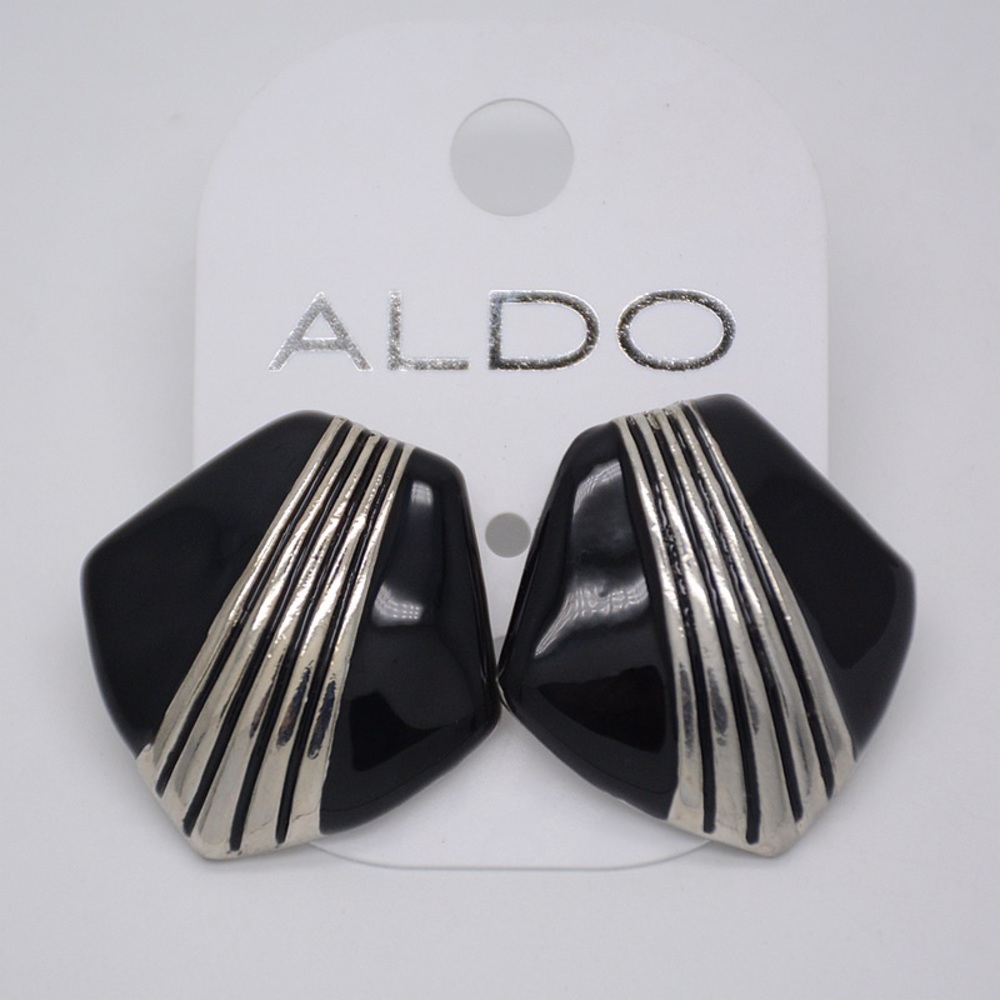 NWT Aldo vintage earrings attitude